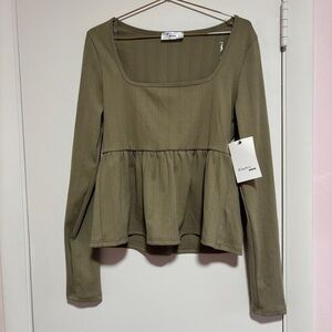 Long sleeve Olive Green Peplum Blouse NWT fairy boho Cottagecore size small sm